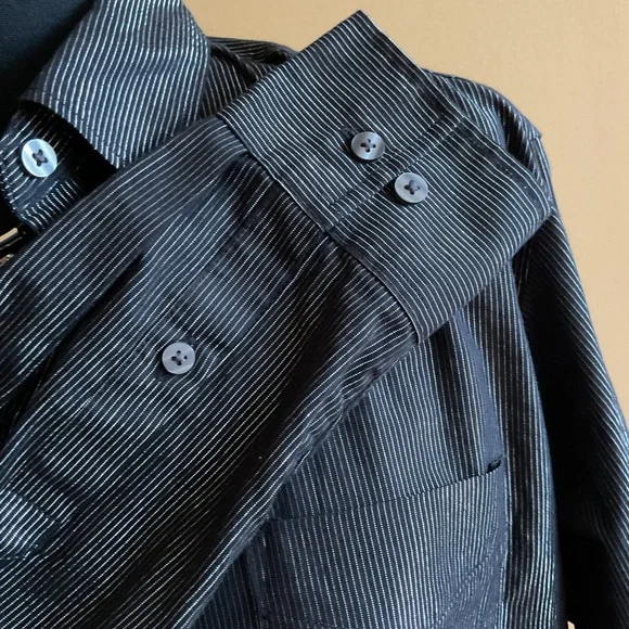 Gap Women’s “The Big Shirt” Black with metallic Stripes XS - Picture 3 of 6